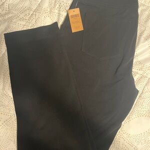 Duluth Trading Women's NoGA Naturale Cotton Slim Leg